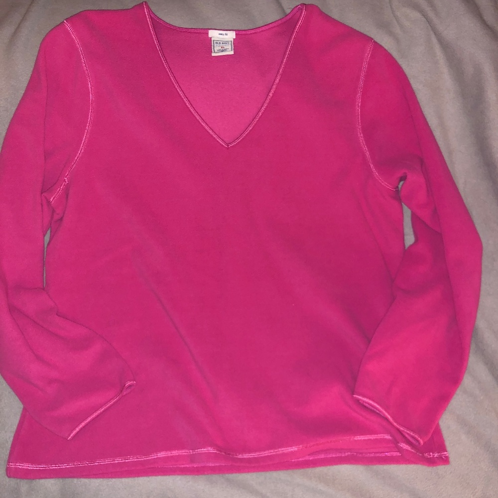 Old Navy fleece V neck top